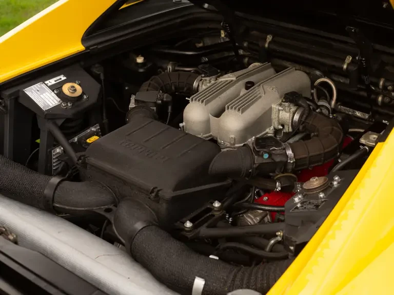 1992 Ferrari 348 Challenge - Image 4 of 31