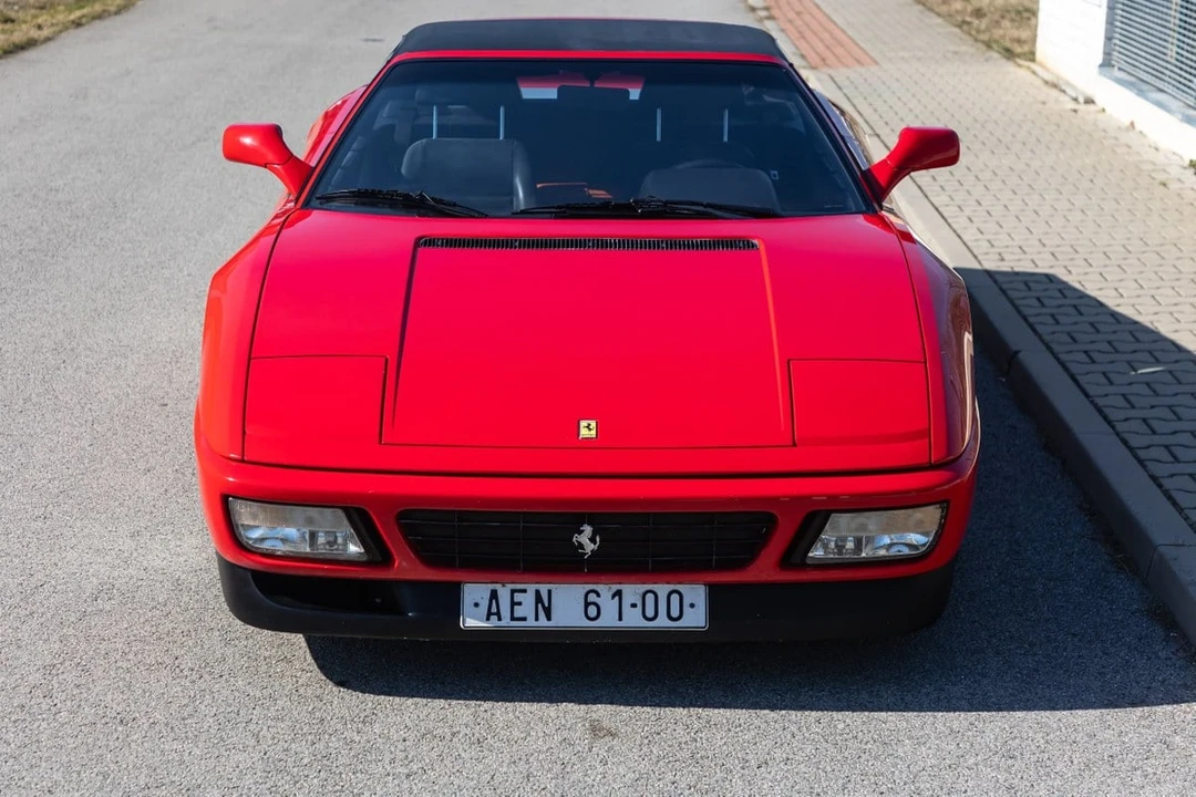 1992 Ferrari 348 ts - Image 8 of 30