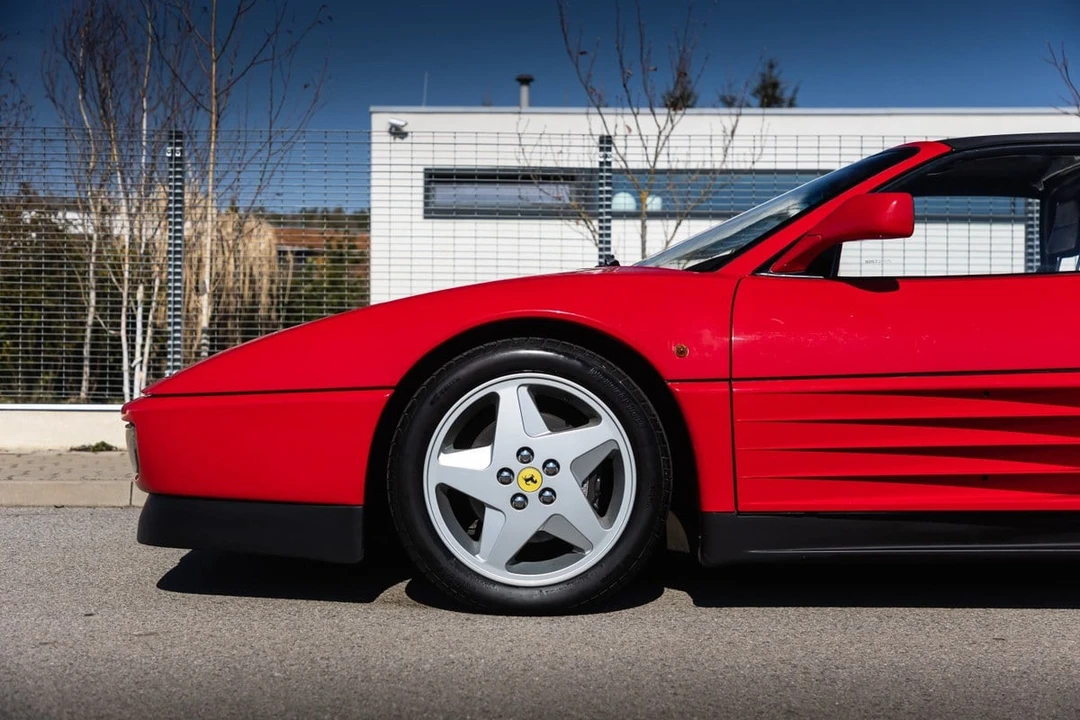 1992 Ferrari 348 ts - Image 22 of 30