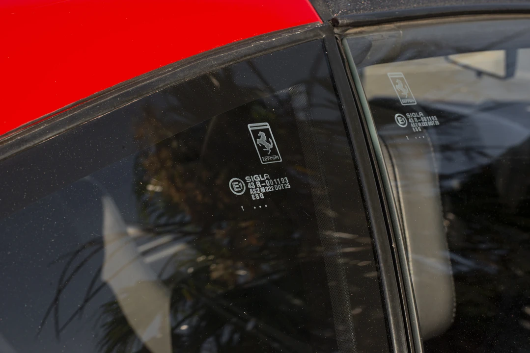 1992 Ferrari 348 ts - Image 23 of 31