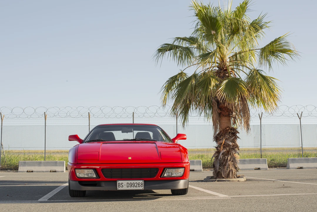1992 Ferrari 348 ts - Image 2 of 31