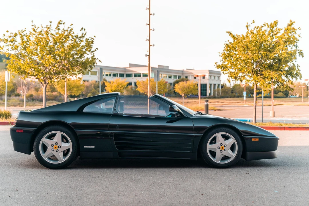 1992 Ferrari 348 ts - Image 13 of 31