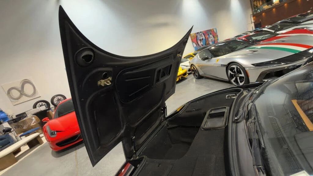 1992 Ferrari 348 - Image 21 of 25