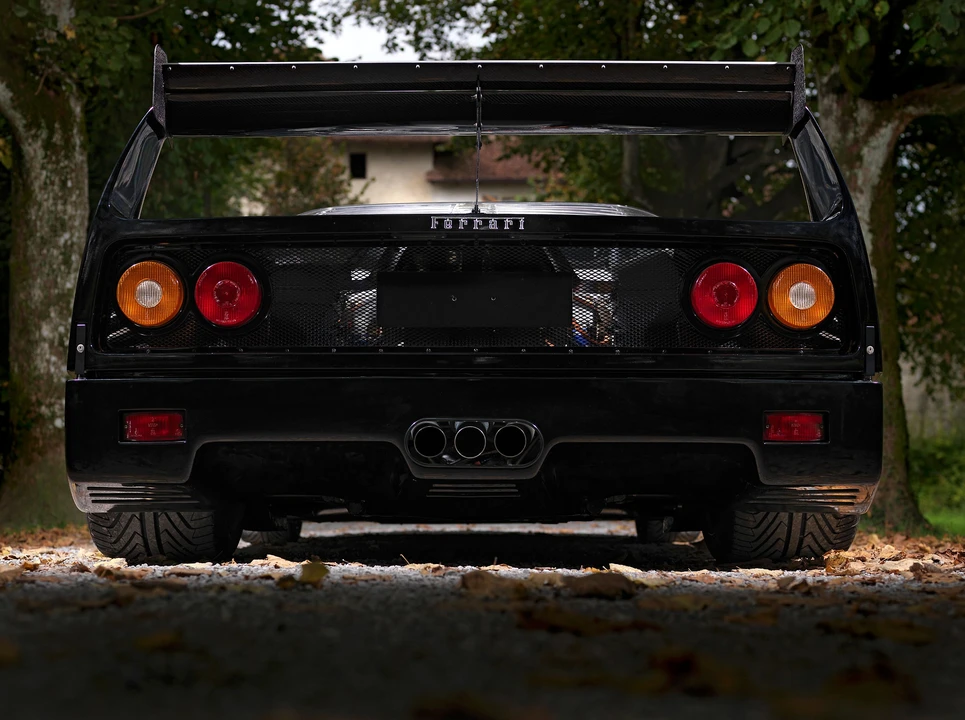 1992 Ferrari F40 - Image 3 of 7
