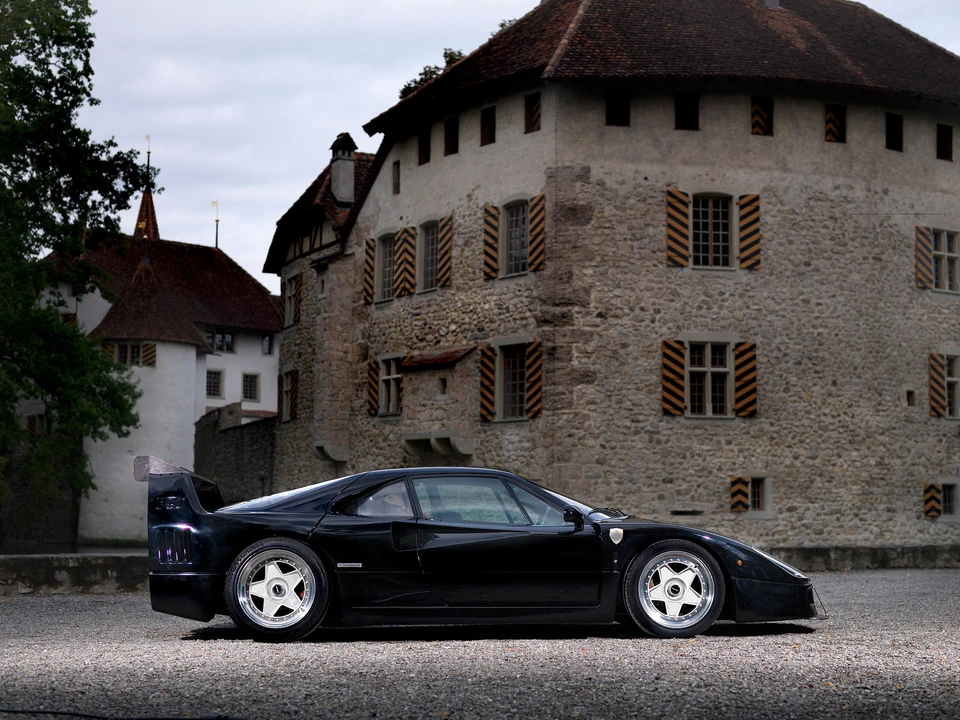 1992 Ferrari F40 - Image 6 of 7
