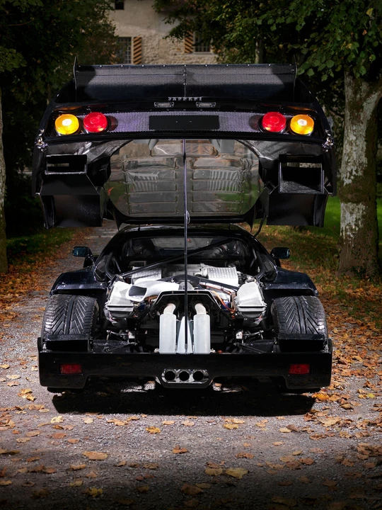 1992 Ferrari F40 - Image 2 of 7