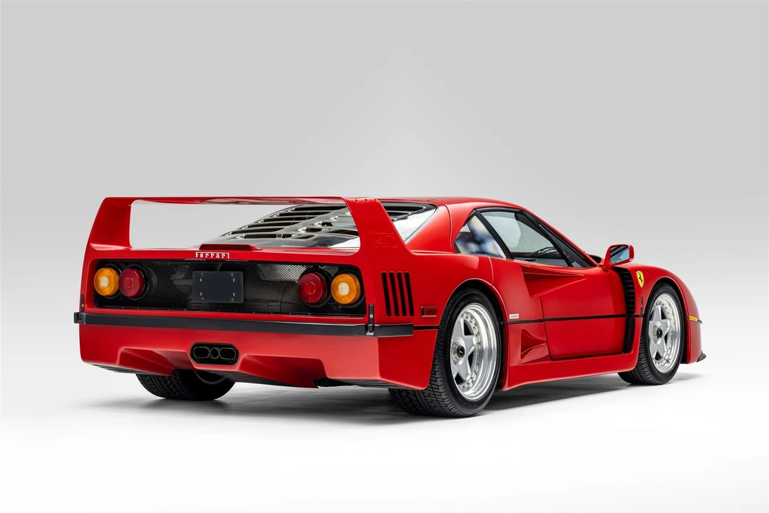 1992 Ferrari F40 - Image 3 of 31