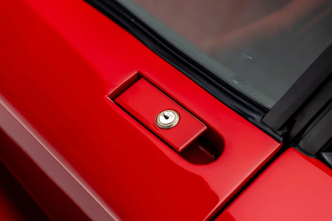 1992 Ferrari F40 - Image 31 of 31