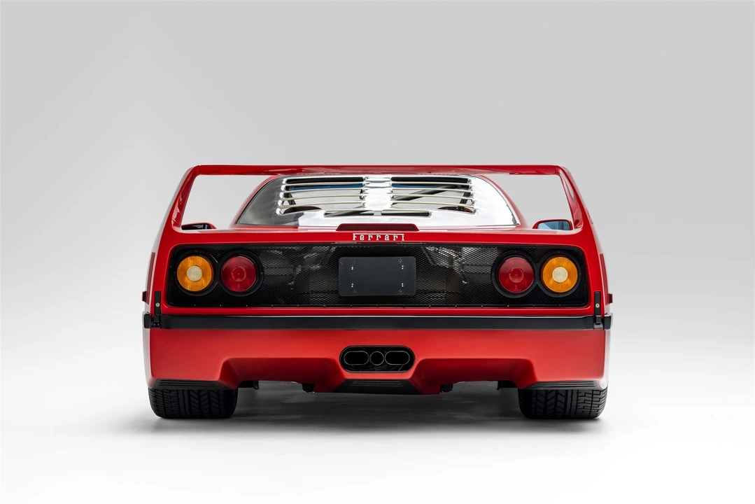 1992 Ferrari F40 - Image 2 of 31