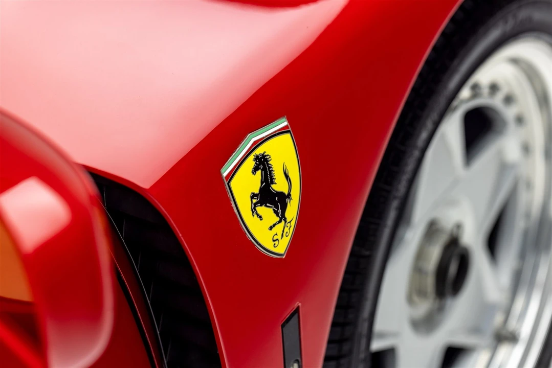 1992 Ferrari F40 - Image 10 of 31