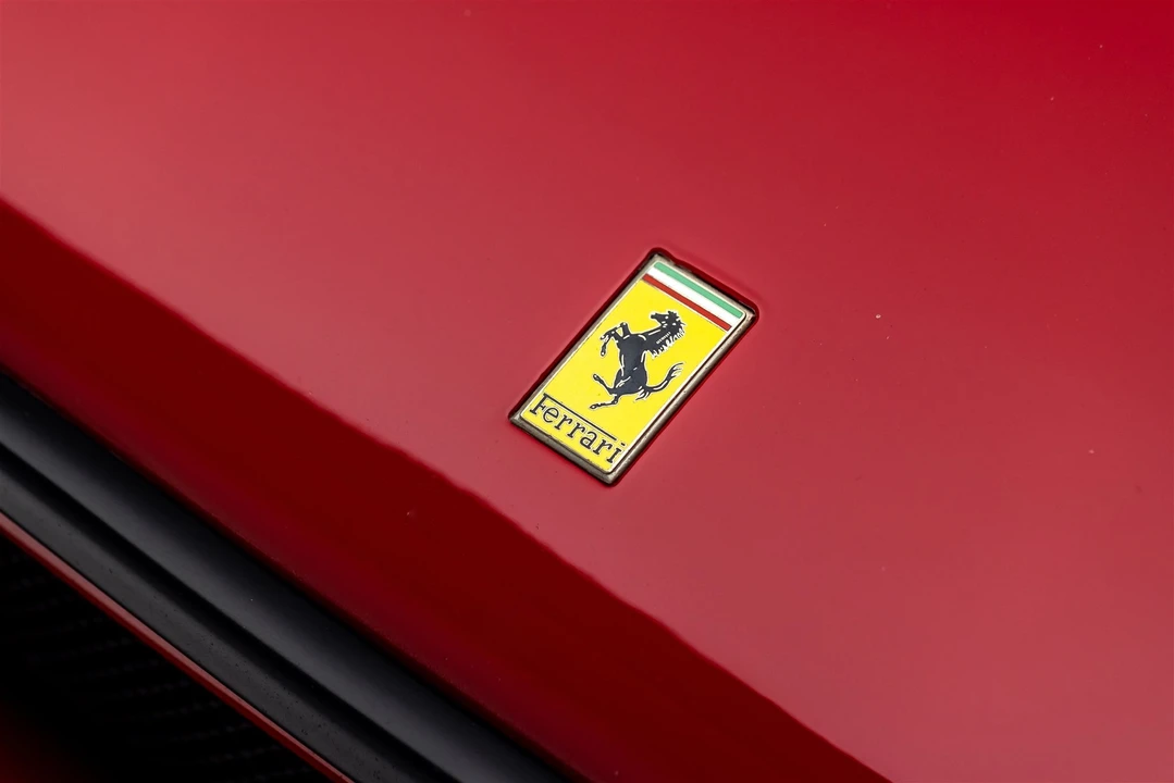 1992 Ferrari F40 - Image 17 of 31