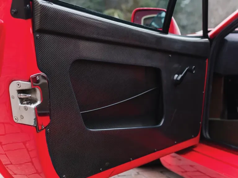 1992 Ferrari F40 - Image 18 of 31
