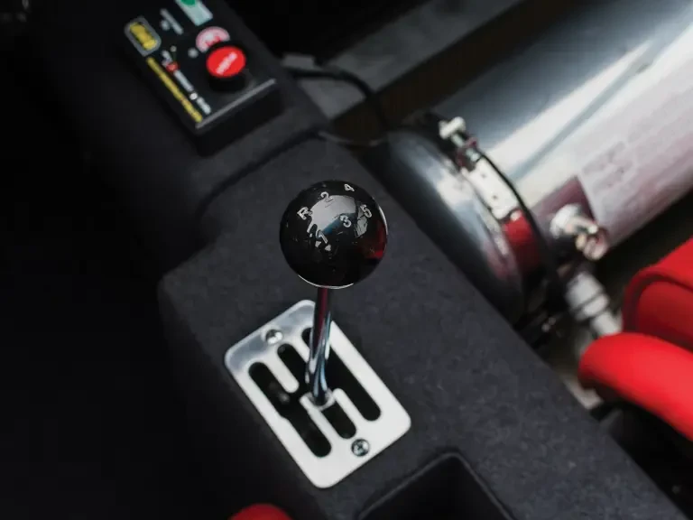1992 Ferrari F40 - Image 15 of 31
