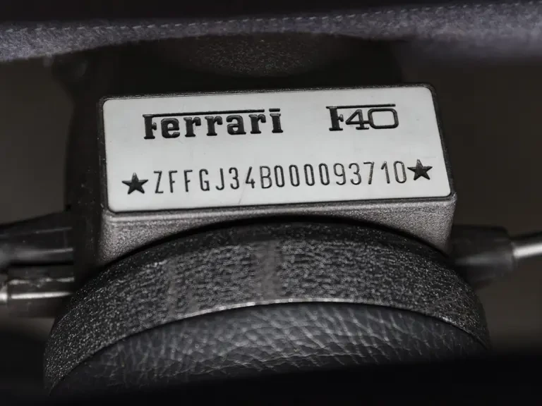 1992 Ferrari F40 - Image 27 of 31