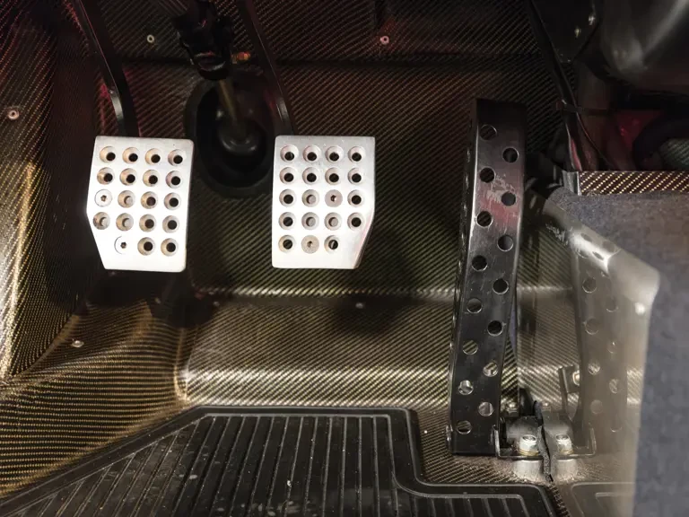1992 Ferrari F40 - Image 13 of 31