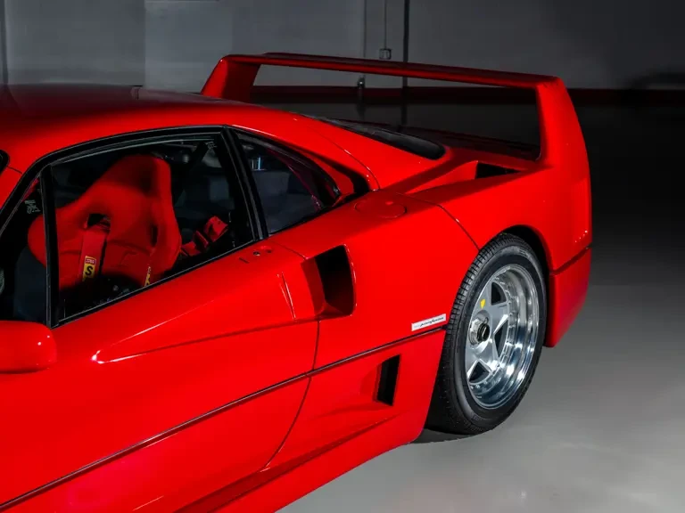 1992 Ferrari F40 - Image 26 of 31