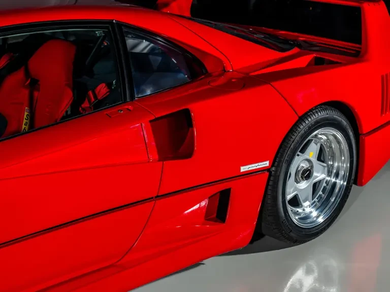 1992 Ferrari F40 - Image 19 of 31