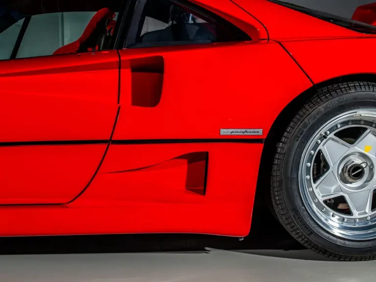 1992 Ferrari F40 - Image 20 of 31