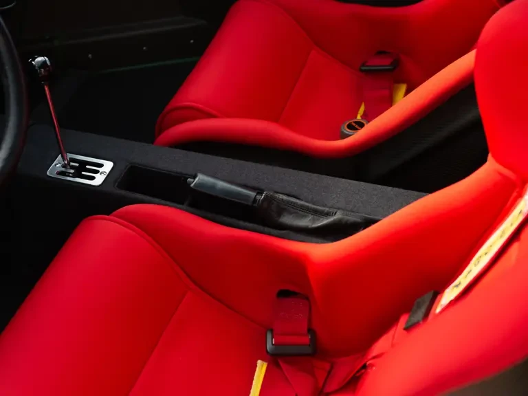 1992 Ferrari F40 - Image 20 of 31