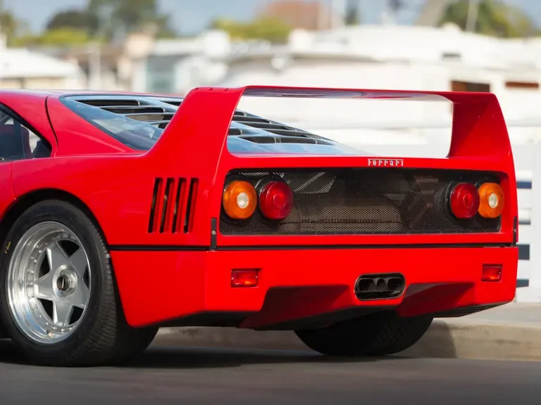 1992 Ferrari F40 - Image 26 of 31