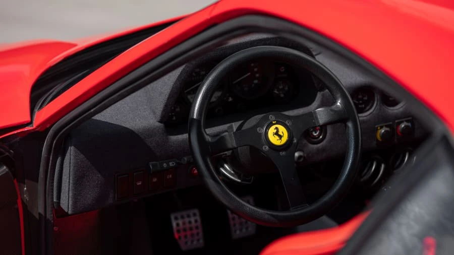 1992 Ferrari F40 - Image 9 of 31