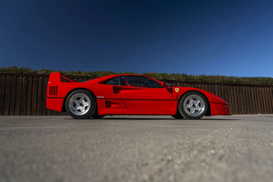 1992 Ferrari F40 - Image 25 of 31