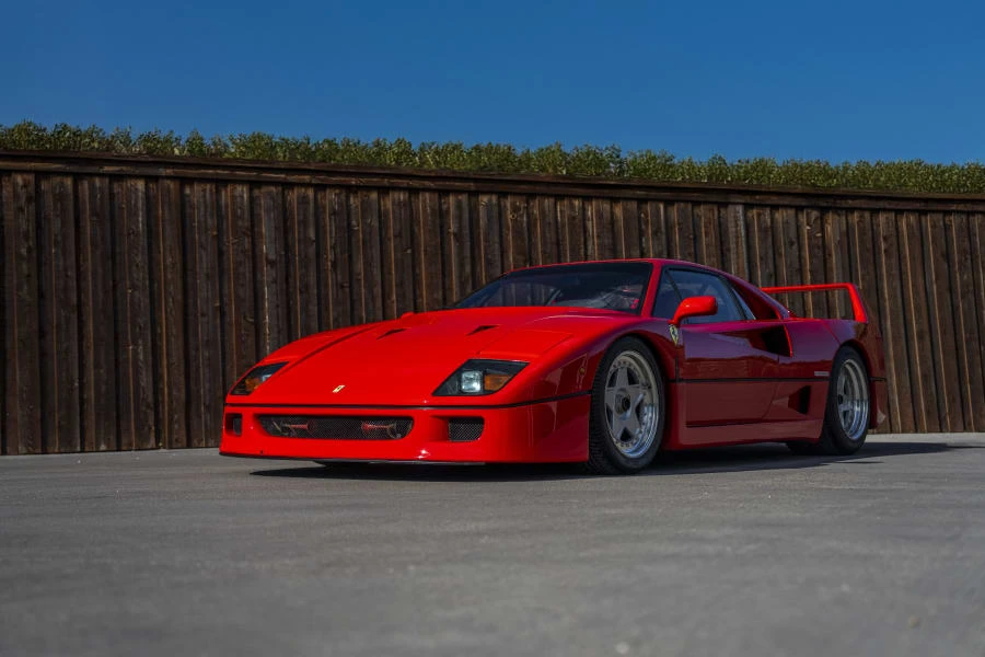 1992 Ferrari F40 - Image 9 of 31