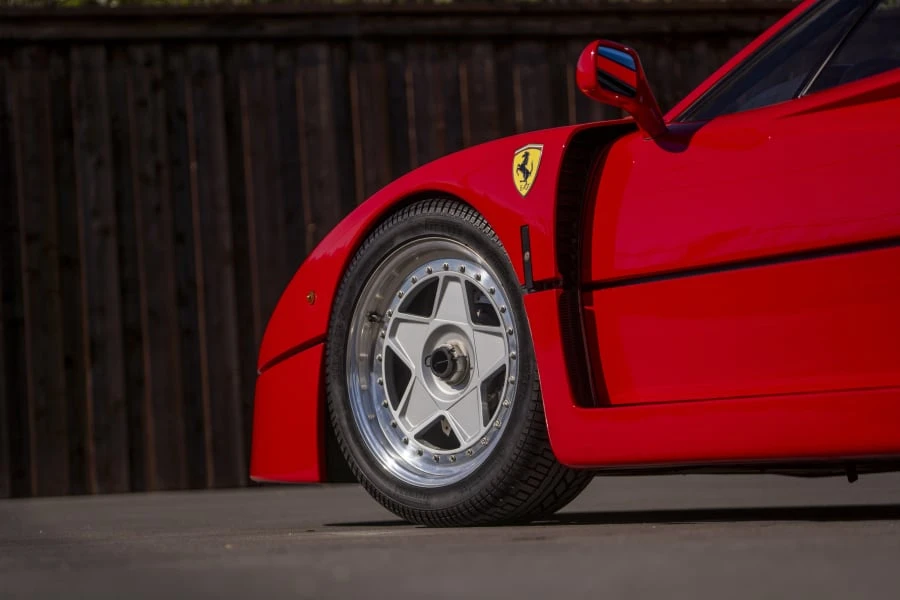 1992 Ferrari F40 - Image 19 of 31
