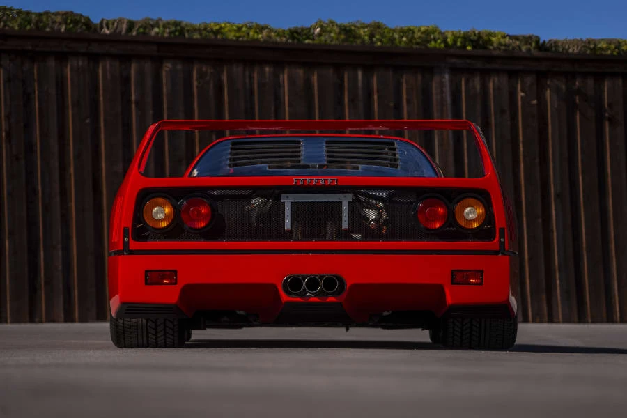 1992 Ferrari F40 - Image 5 of 31