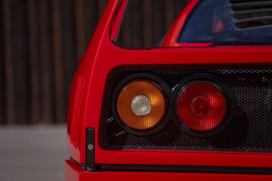 1992 Ferrari F40 - Image 18 of 31
