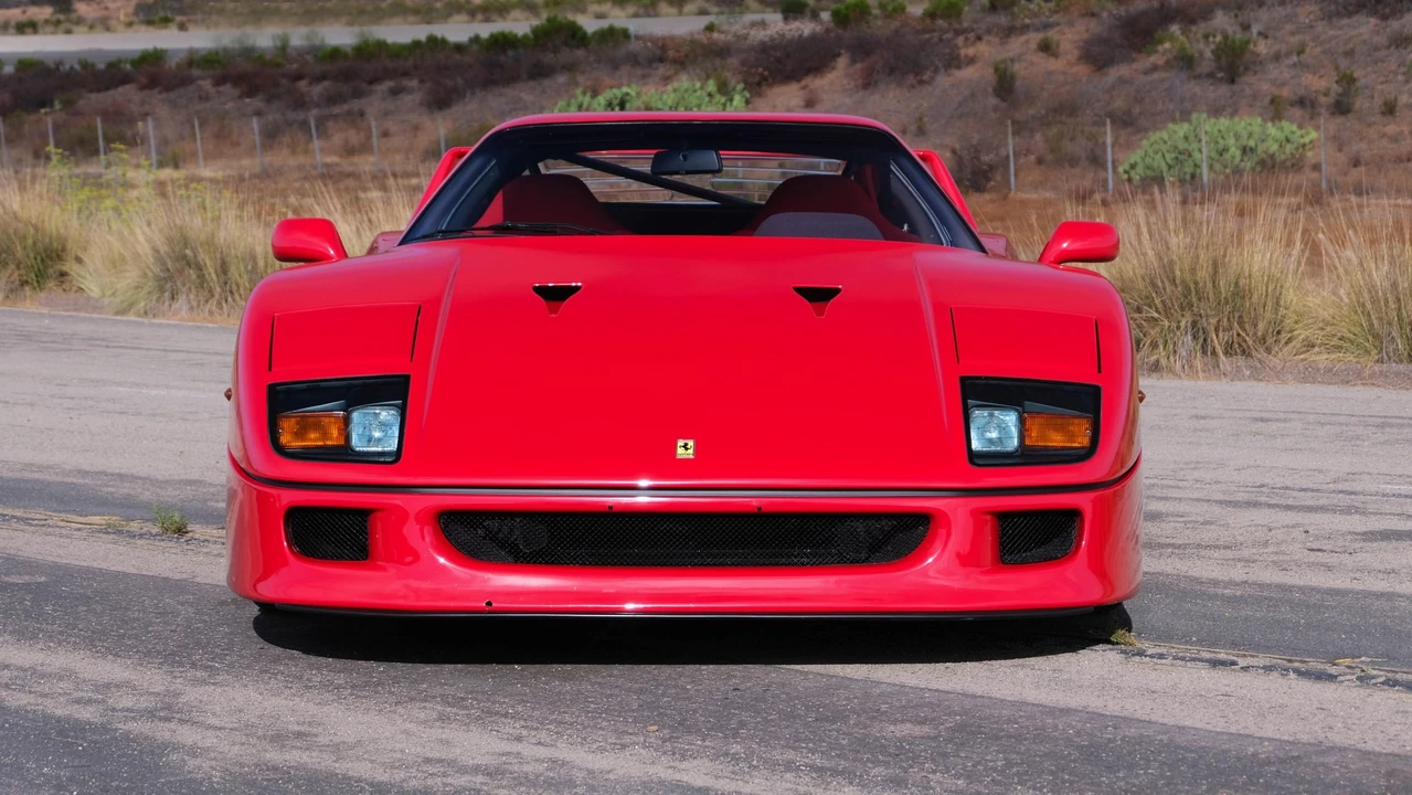 1992 Ferrari F40 - Image 9 of 31