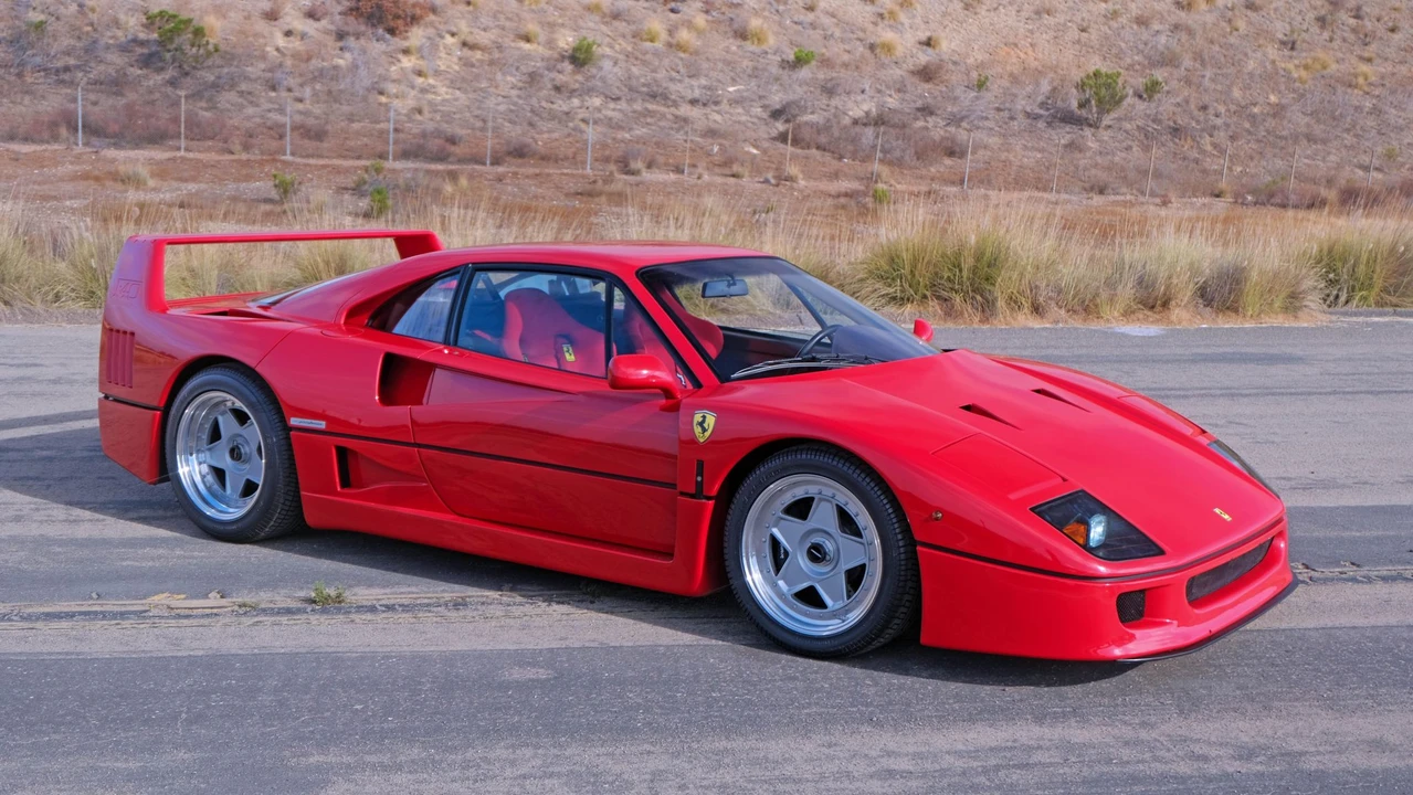 1992 Ferrari F40 - Image 12 of 31