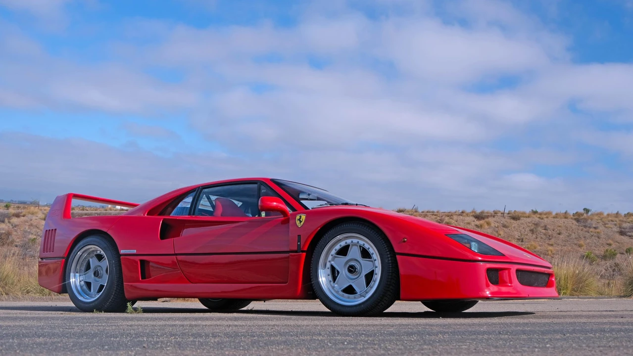 1992 Ferrari F40 - Image 14 of 31