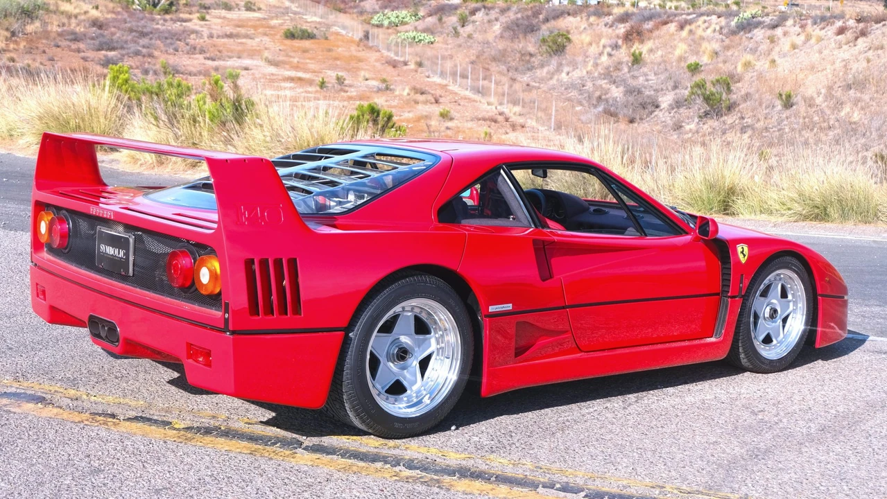 1992 Ferrari F40 - Image 22 of 31