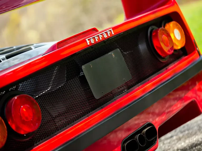 1992 Ferrari F40 - Image 26 of 31