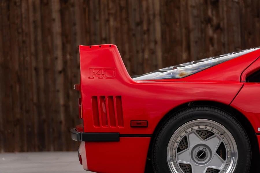 1992 Ferrari F40 - Image 17 of 31