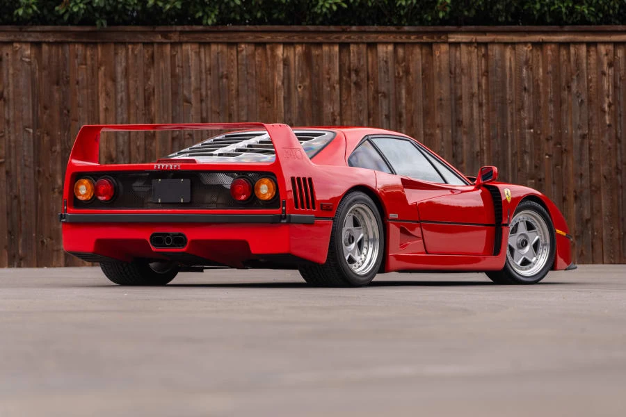 1992 Ferrari F40 - Image 3 of 31