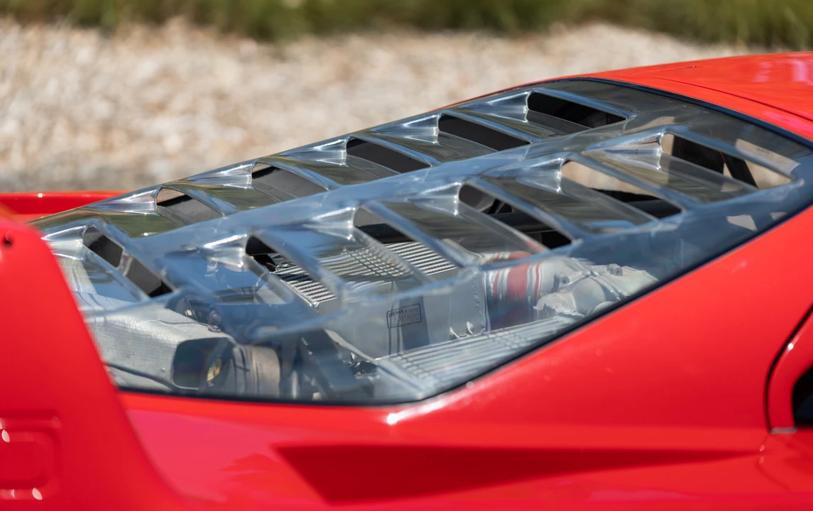 1992 Ferrari F40 - Image 16 of 31