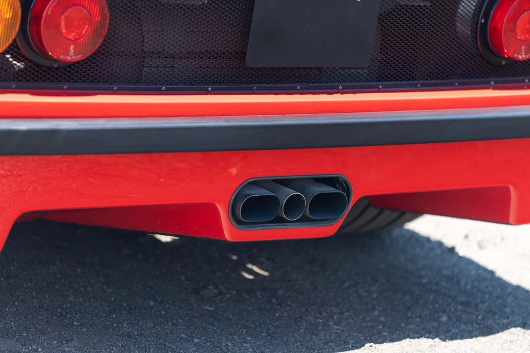 1992 Ferrari F40 - Image 18 of 31