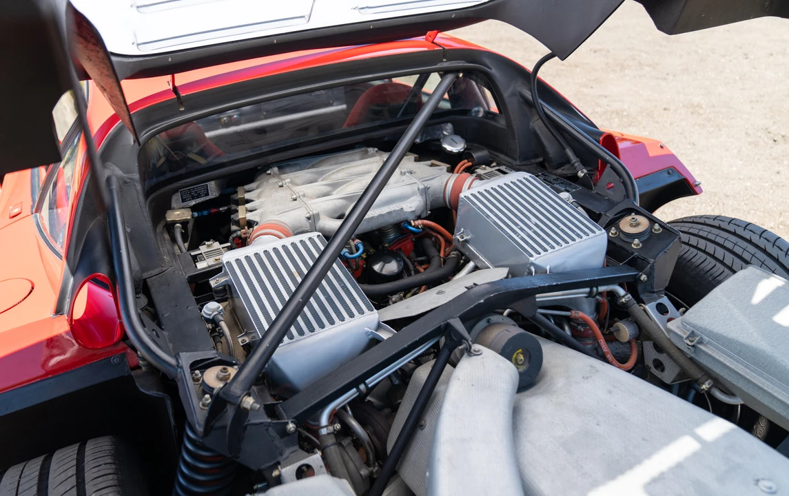 1992 Ferrari F40 - Image 28 of 31