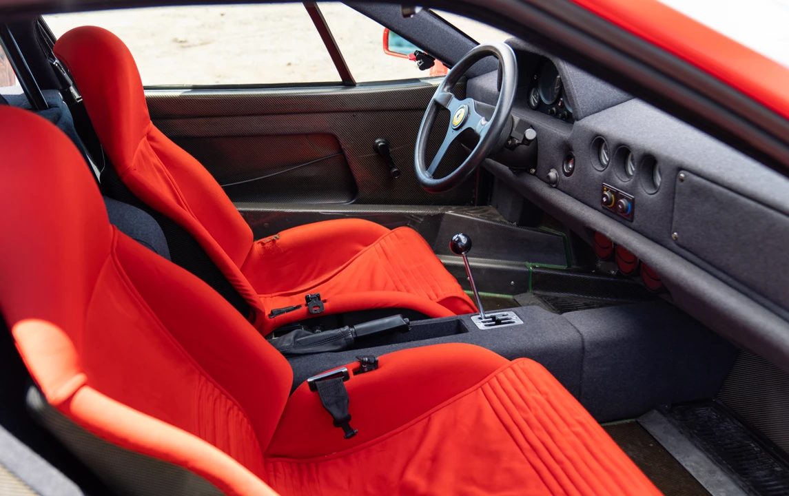 1992 Ferrari F40 - Image 25 of 31