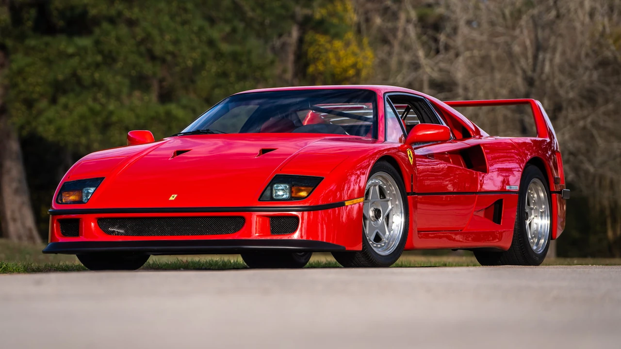 1992 Ferrari F40 - Image 26 of 31