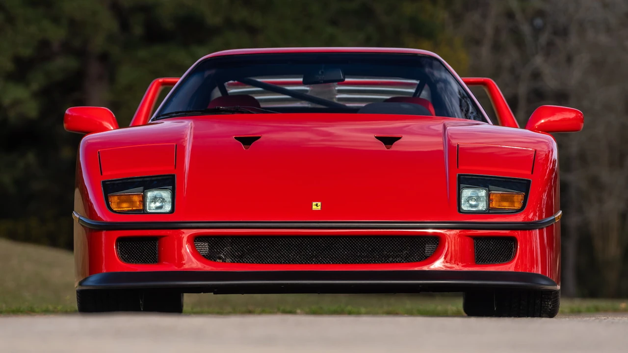 1992 Ferrari F40 - Image 28 of 31