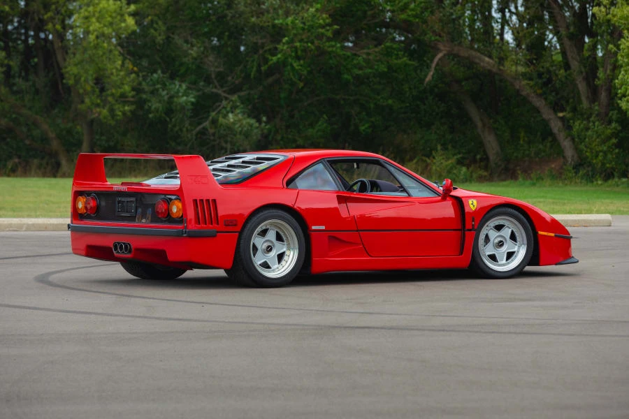 1992 Ferrari F40 - Image 3 of 31