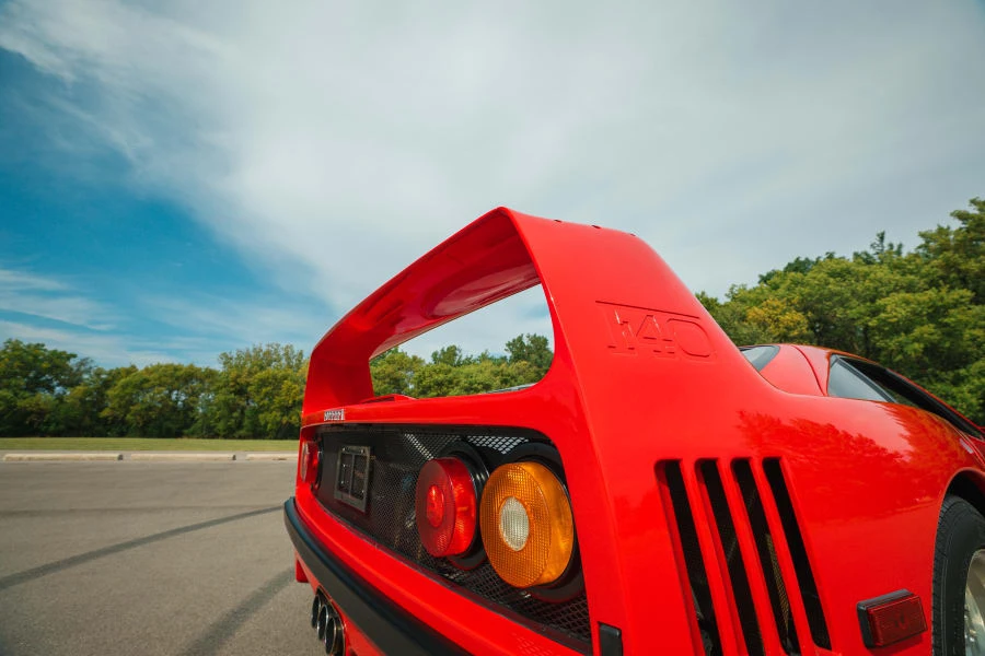 1992 Ferrari F40 - Image 29 of 31