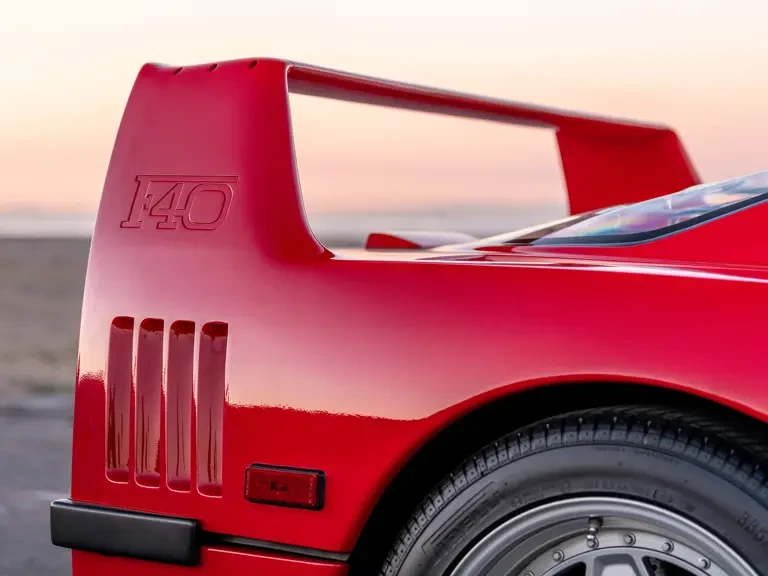 1992 Ferrari F40 - Image 8 of 31