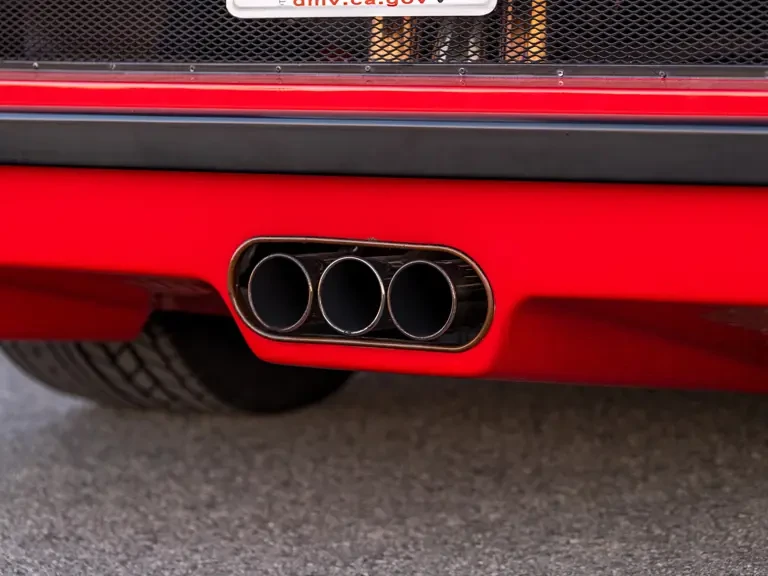1992 Ferrari F40 - Image 28 of 31