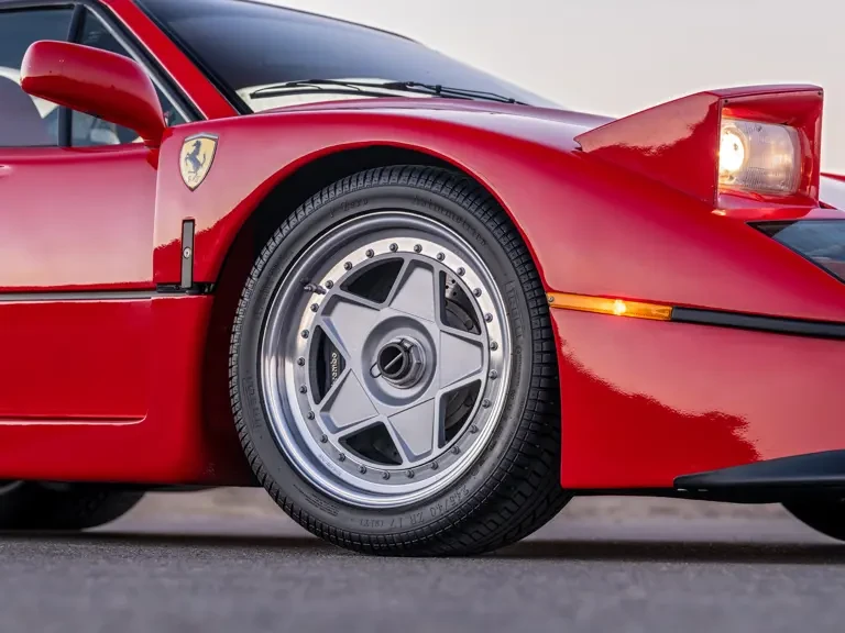 1992 Ferrari F40 - Image 25 of 31