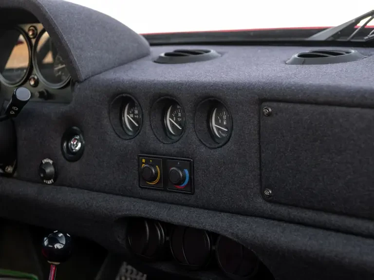 1992 Ferrari F40 - Image 19 of 31
