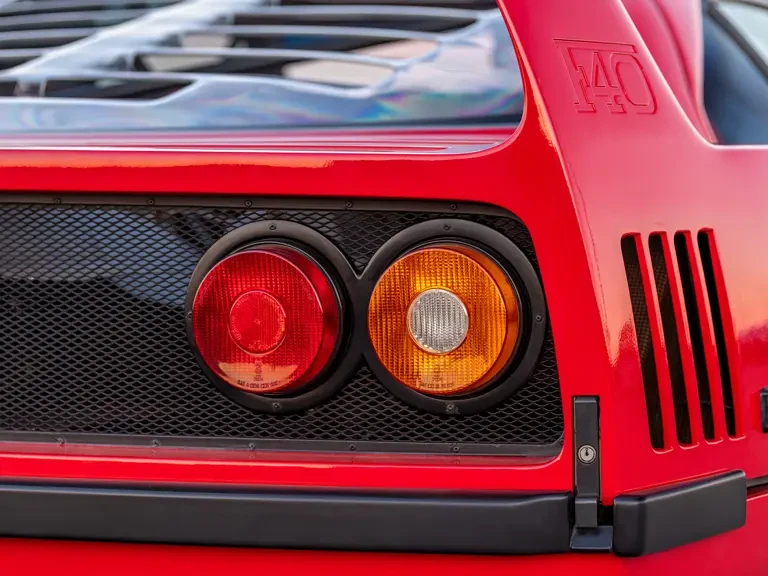 1992 Ferrari F40 - Image 27 of 31